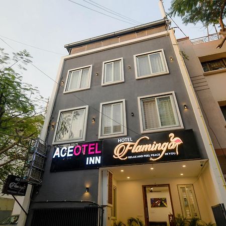 Aceotel Inn Flamingo Indore Esterno foto