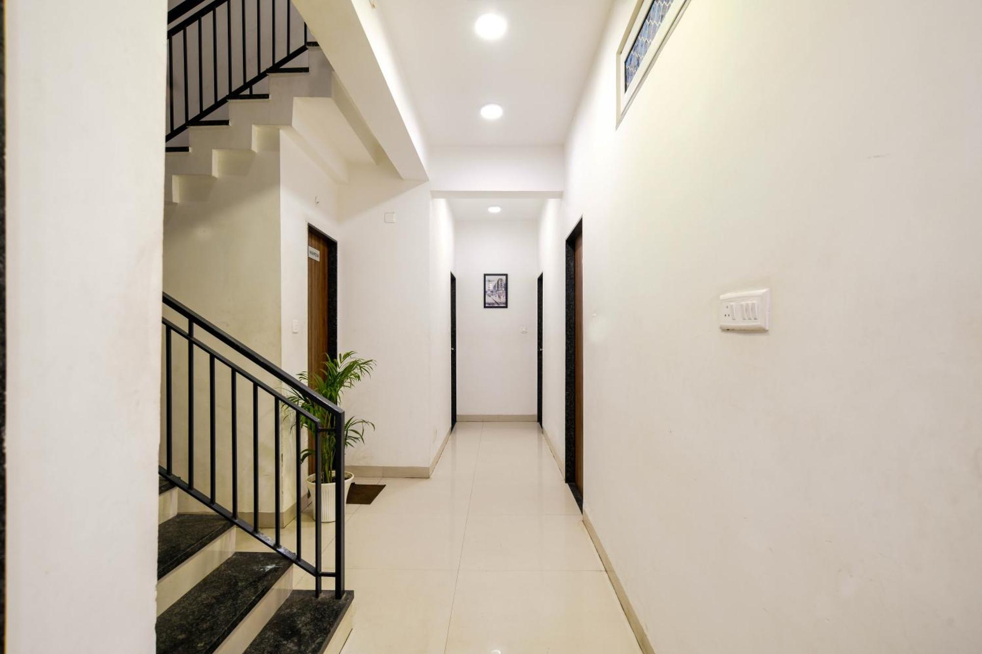 Aceotel Inn Flamingo Indore Esterno foto
